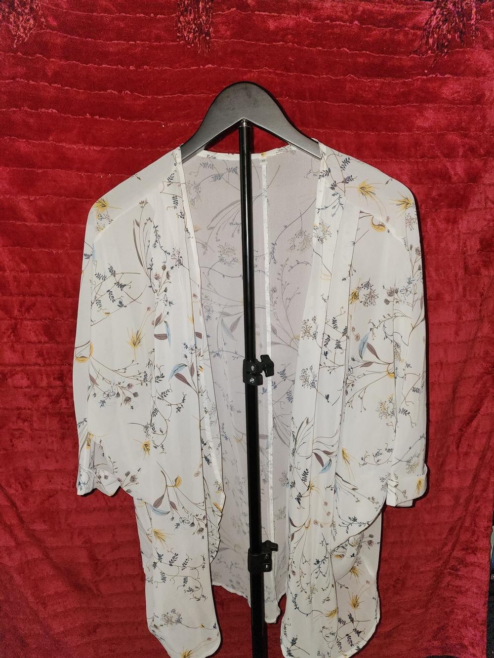 Lightweight Floral Print White Kimono Cardigan - Picture 1 of 2